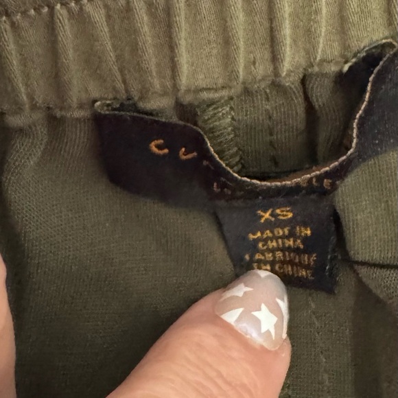 Anthropologie Joggers - Picture 8 of 13